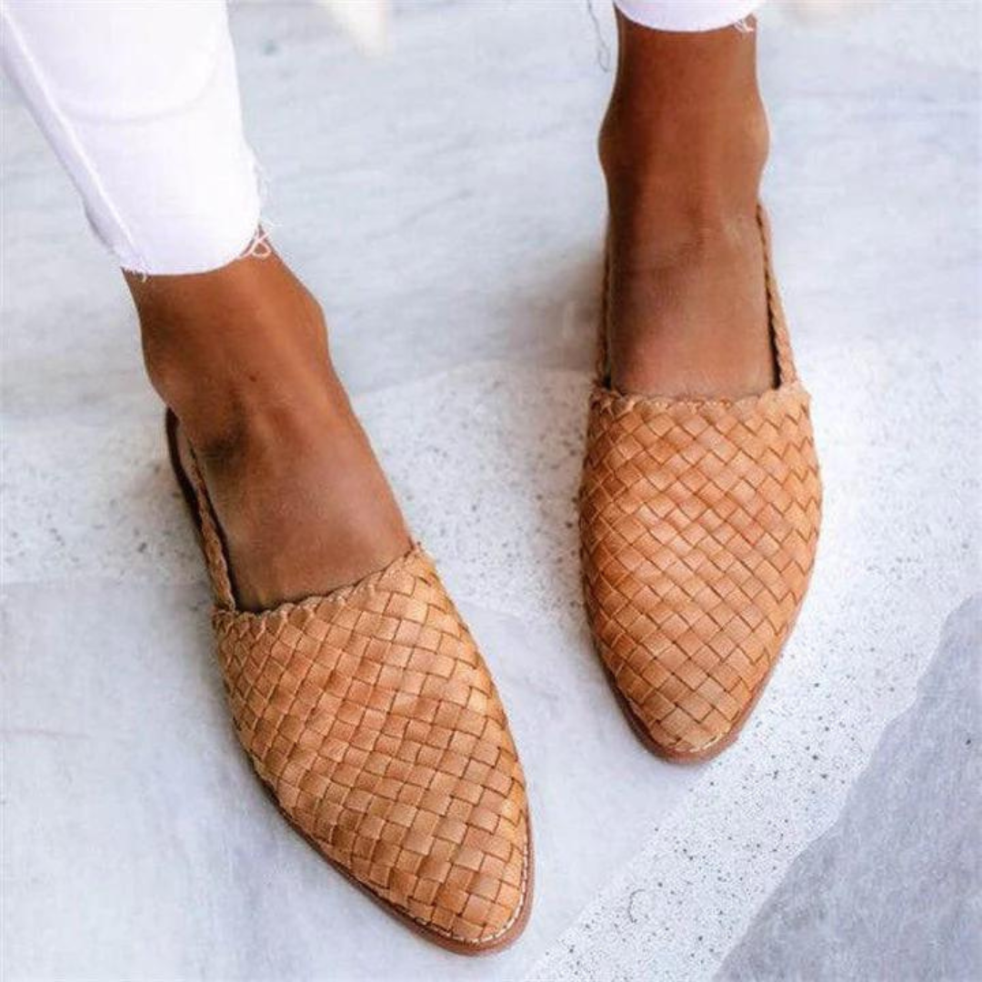 Zapatos balerinas slingback elegantes para mujer, perfectos para lucir fresca y a la moda en cualquier ocasión casual.