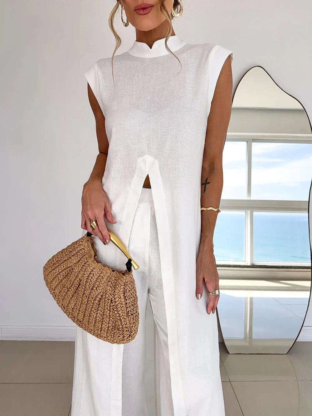 Túnica y pantalón blanco para mujer. Conjunto elegante y casual de verano, ropa cómoda y ligera para cualquier estilo.