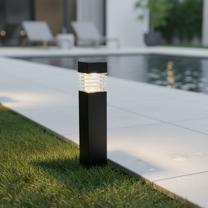 Luminarias solares LED para patio. Resistentes a la intemperie, luz blanca brillante.