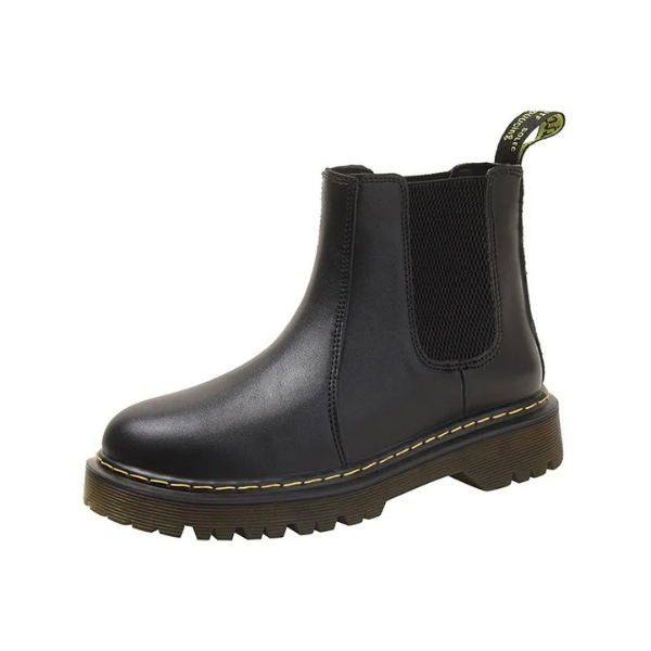 Moda femenina: Botas de invierno tipo Chelsea, ofrecen comodidad y seguridad con suela antideslizante.