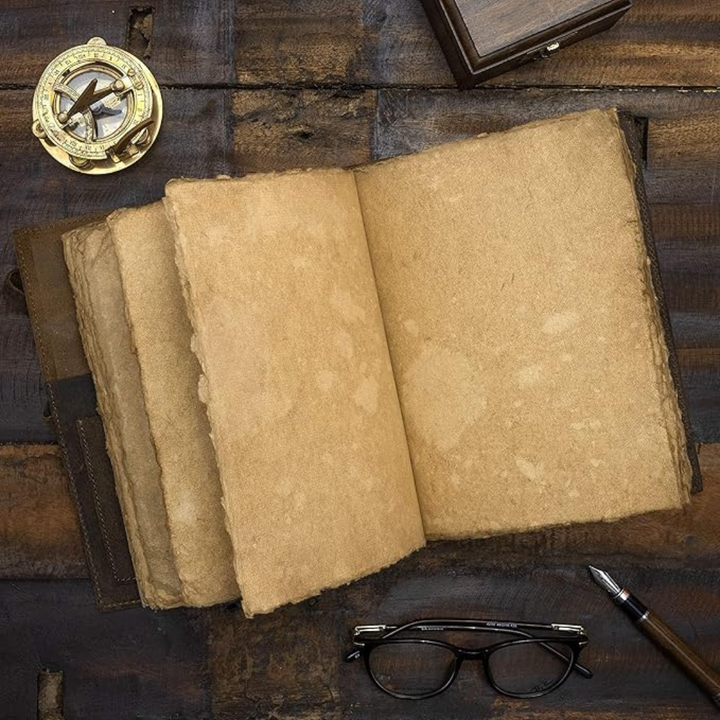 Libreta artesanal de cuero vintage A5. Cuaderno recargable para escritura, diario de viaje y notas personales.
