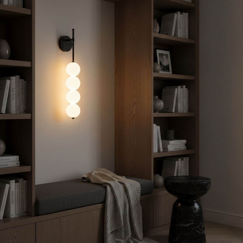 Aplique de pared minimalista LED, iluminación interior que ofrece un ambiente cálido y moderno.