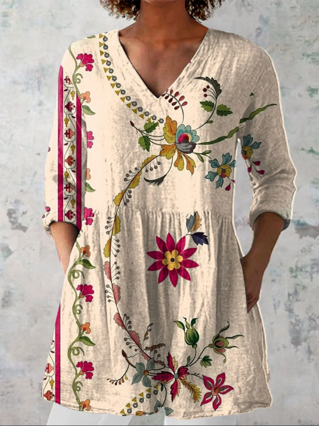 Blusa larga estampada para mujer, diseño fluido y multicolor, manga larga, estilo elegante y fresco de verano.