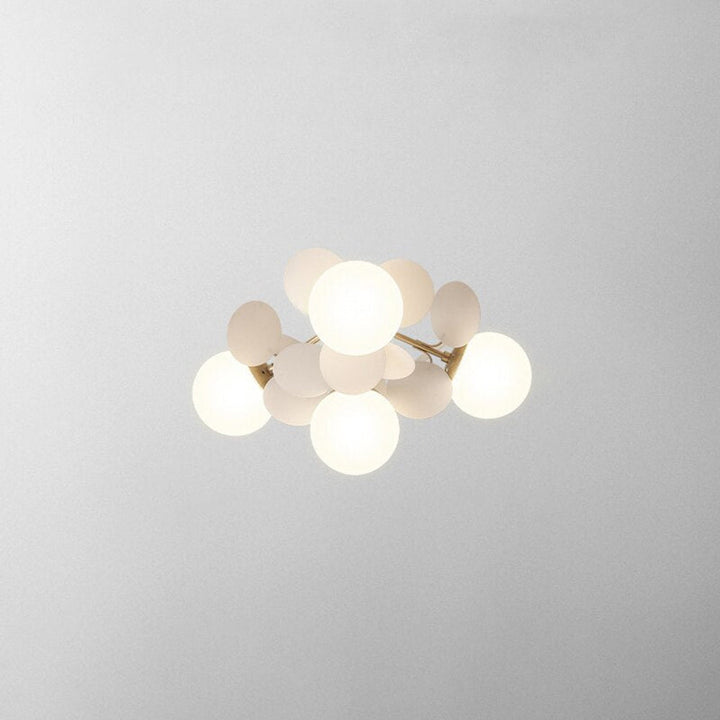 Iluminación moderna: lámpara acrílica LED de techo con un diseño elegante y funcional.