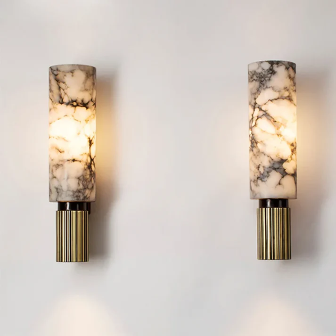 Lámpara de pared LED redonda moderna, perfecta para iluminar salones y pasillos con luz cálida.