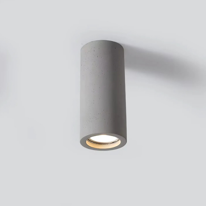 Lámpara de techo Elara negra en ángulo, diseño moderno GU10, ideal para una luz ambiental sofisticada.