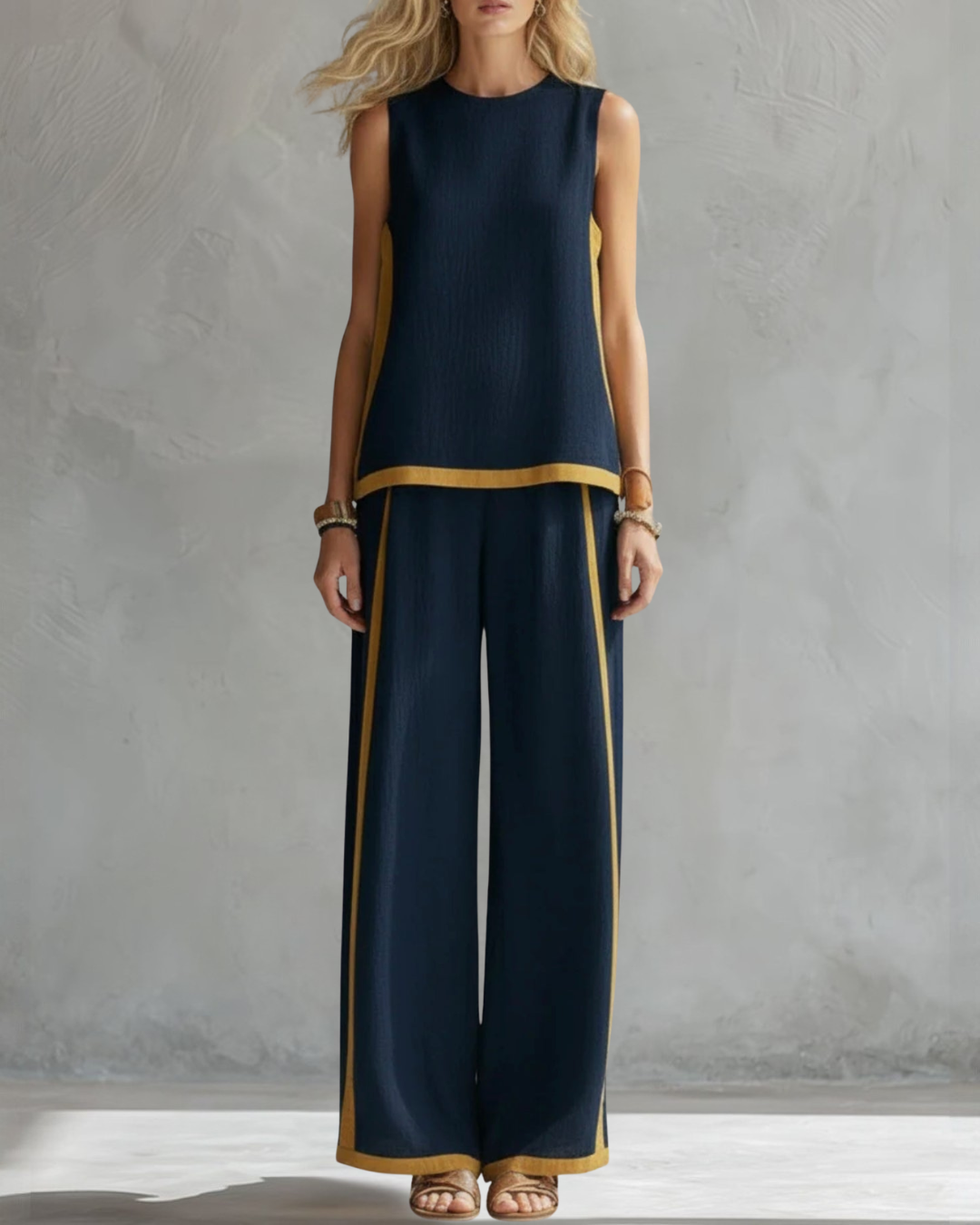 Outfit de dos piezas Vicenta, cómodo y con estilo casual para mujer.