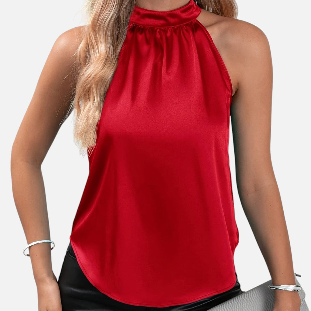 Atuendo casual y sofisticado: blusa de mujer con cuello halter para verano y fiesta.