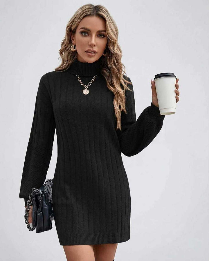 Vestido mini de suéter cuello alto para mujer, manga larga. Elegante para noches de invierno.