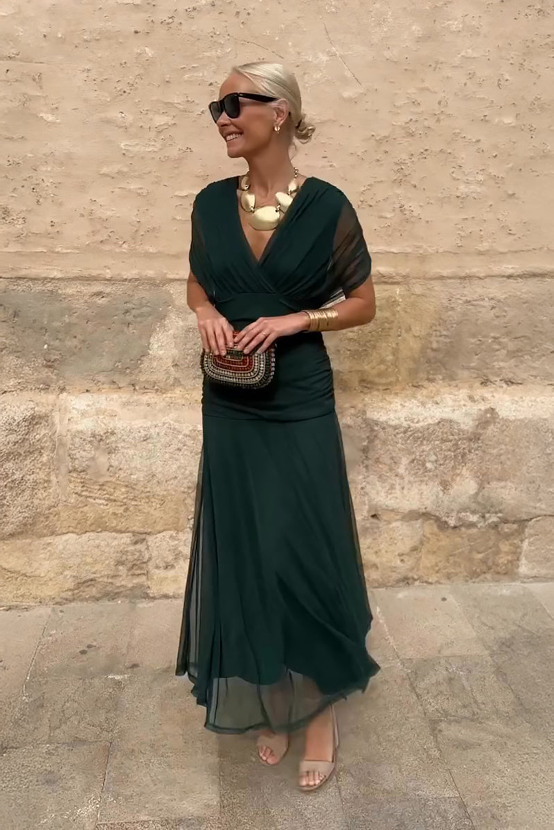 Vestido maxi elegante mujer, escote V. Perfecto para fiesta o boda de verano.