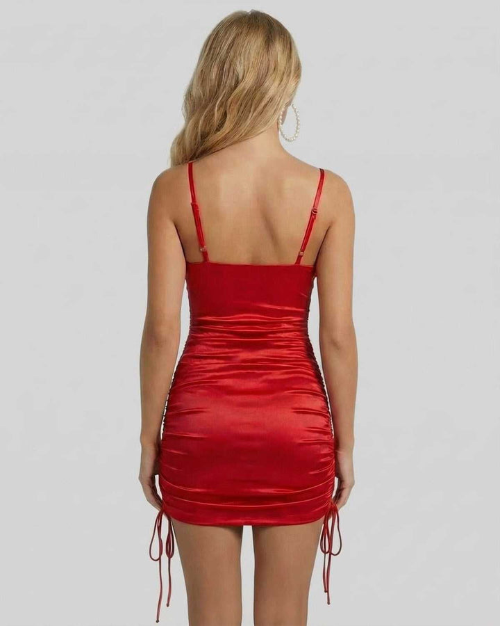 Vestido de fiesta mini Valencia, diseño elegante y ajustable, perfecto para noche o cóctel, cintura alta.