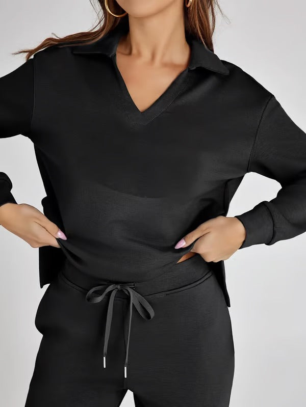 Atuendo de casa sofisticado y suave para mujer, set de relax elegante.