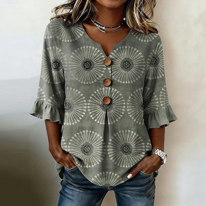Blusa gris estampada vintage para mujer, con mangas tres cuartos y cuello V. Estilo casual elegante para primavera y verano.