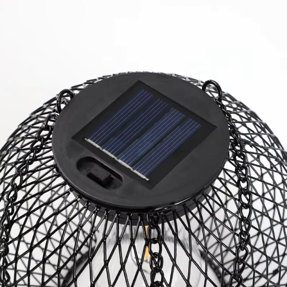 Iluminación de jardín LED solar, farol decorativo para exterior, eficiencia y diseño.