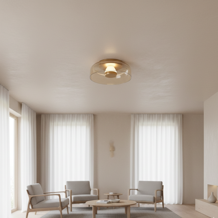 Aplique de pared minimalista Halo, luz escultórica moderna que ofrece iluminación ambiental y un toque de diseño interior.