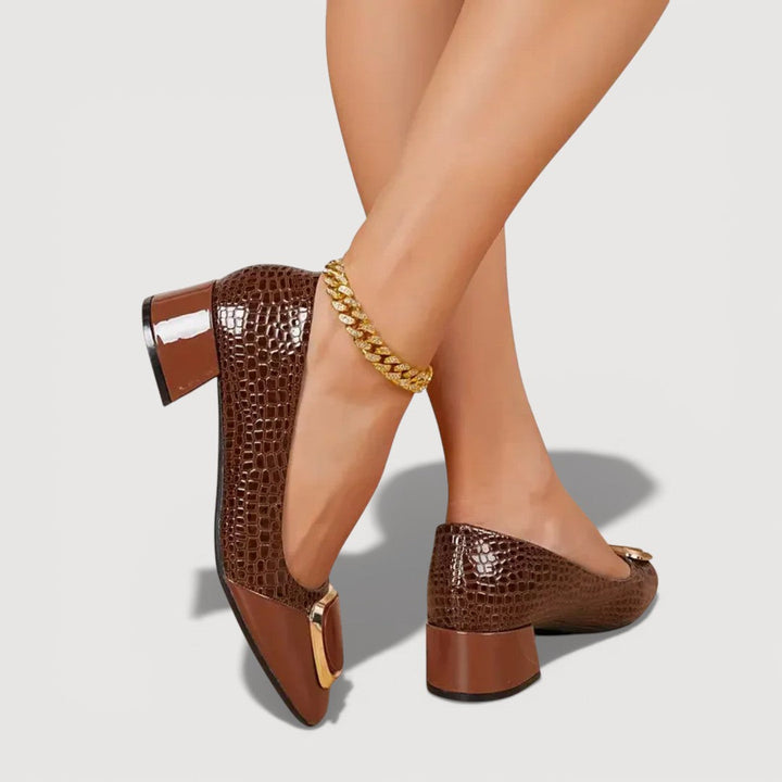 Tacones de mujer con diseño de piel de cocodrilo en bloque, versátiles para moda y oficina.