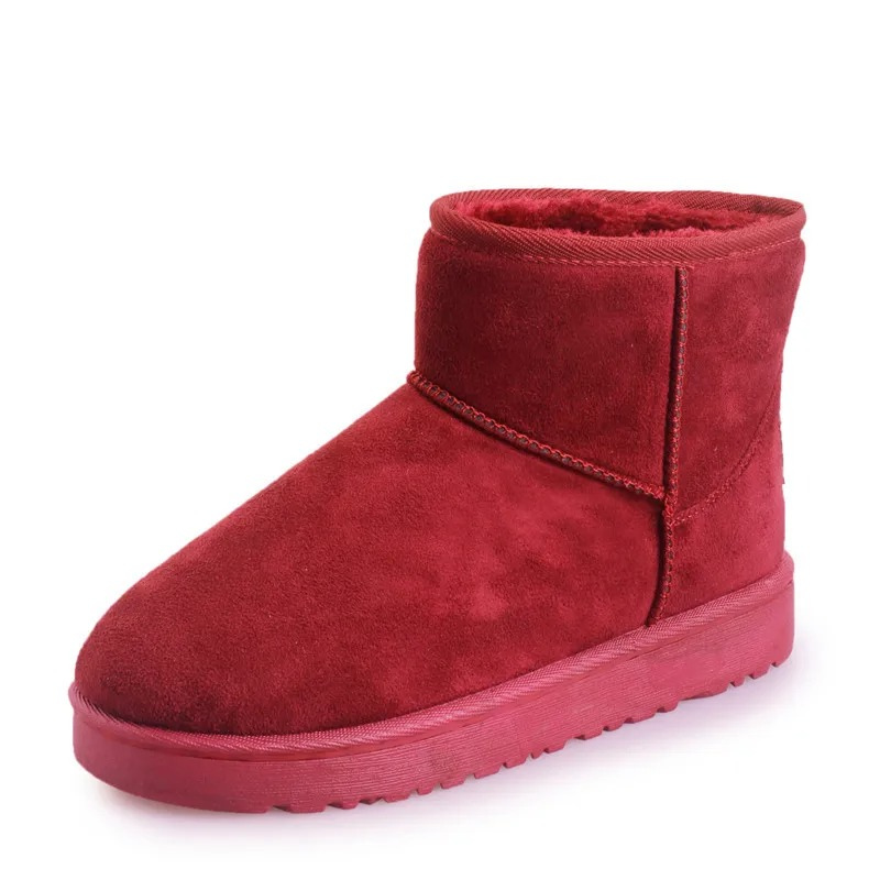 Botas de invierno para niñas con suela antideslizante, garantizan seguridad y calidez en superficies heladas.