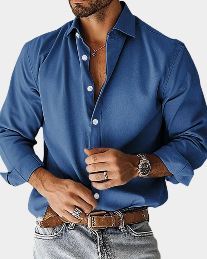 Camisa moderna para hombre, sin plancha. Diseño antiarrugas y elástico, siempre lista y con estilo.
