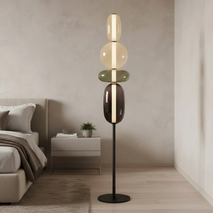 Lámpara LED Solenne, diseño escultural de pie para dormitorio o sala. Lámpara moderna.