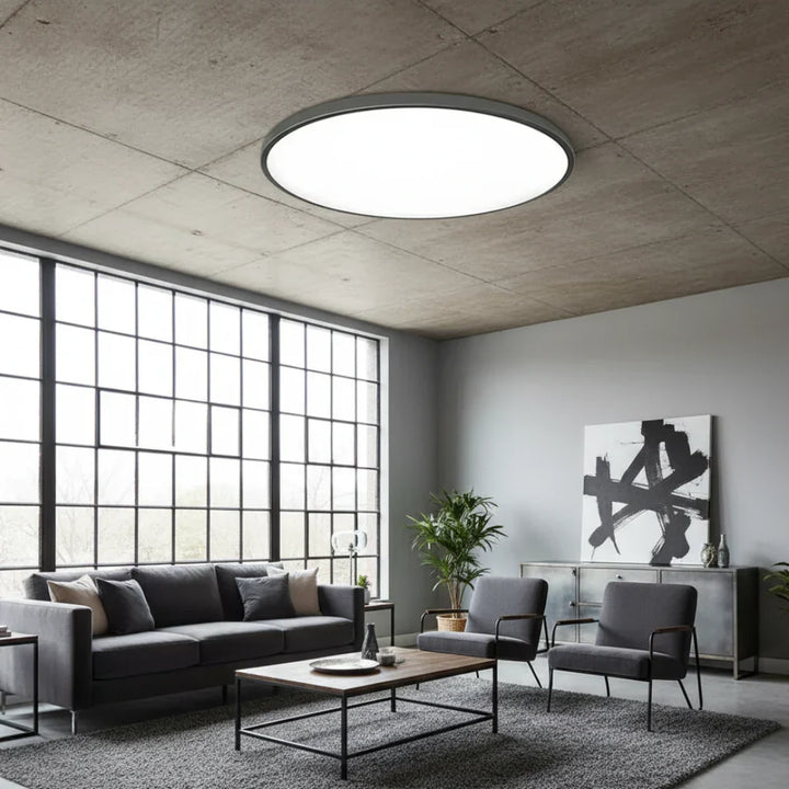 Luz LED de techo con ahorro de energía, iluminación potente y diseño minimalista.