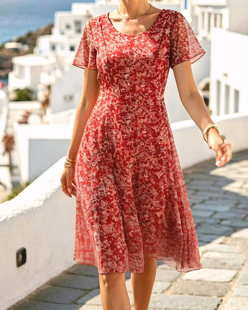 Vestido floral de mujer, corte A, mangas cortas. Frescura y estilo para cualquier evento casual de verano.