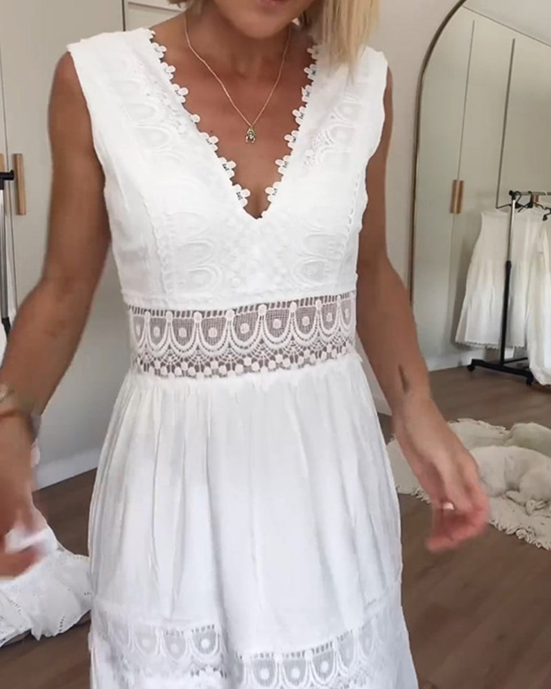 Vestido boho de mujer con mangas largas, tejido ligero y fluido. Ideal para primavera, verano u otoño.