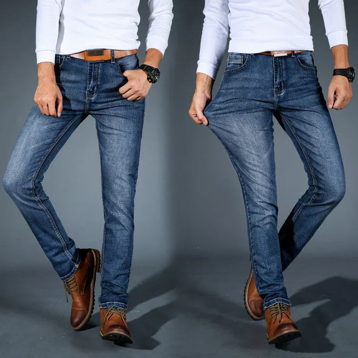 Tejanos casuales para hombre, ideales para el día a día, confort elástico y estilo versátil.