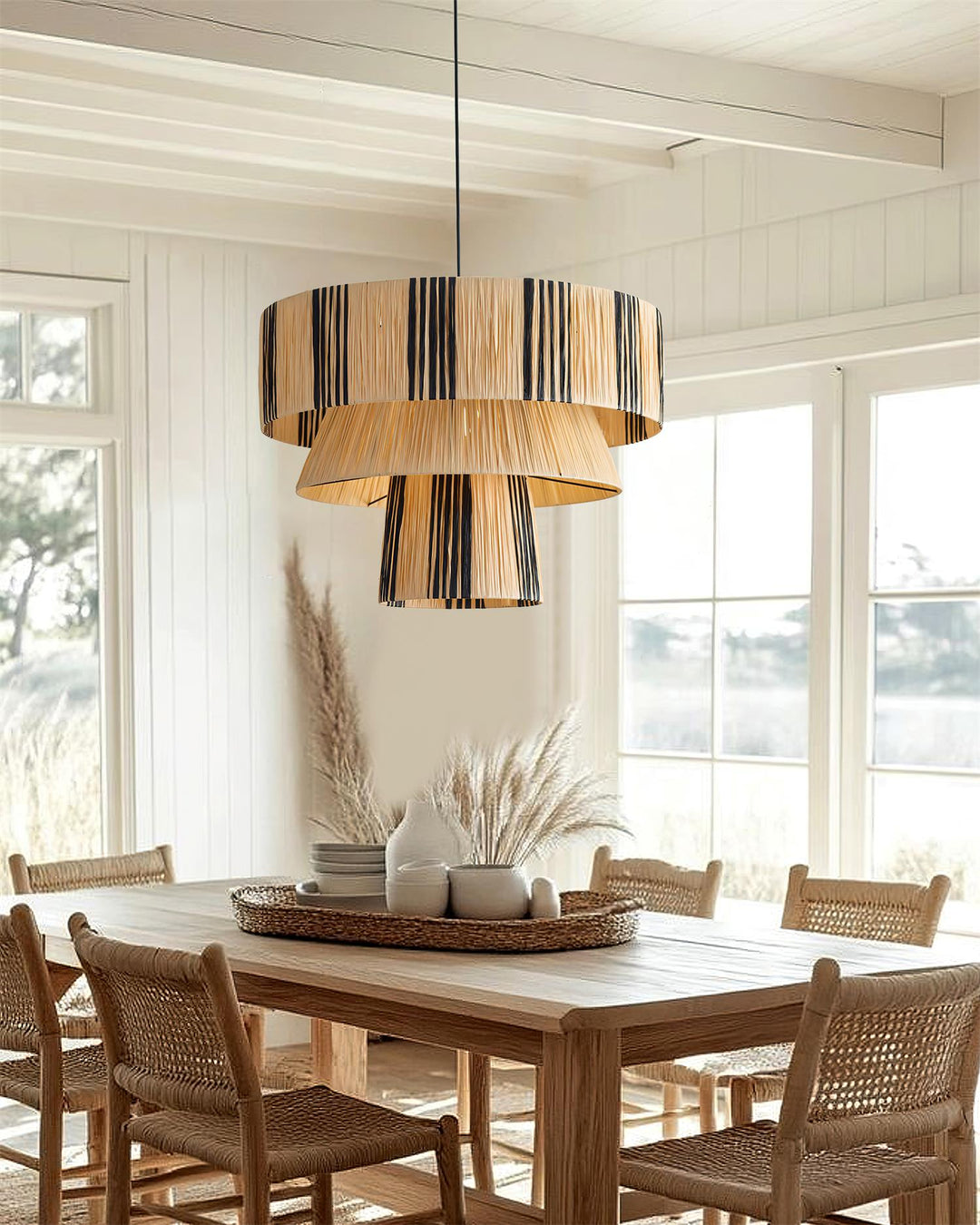 Lámpara colgante natural de rafia estilo bohemio, ideal para comedor.
