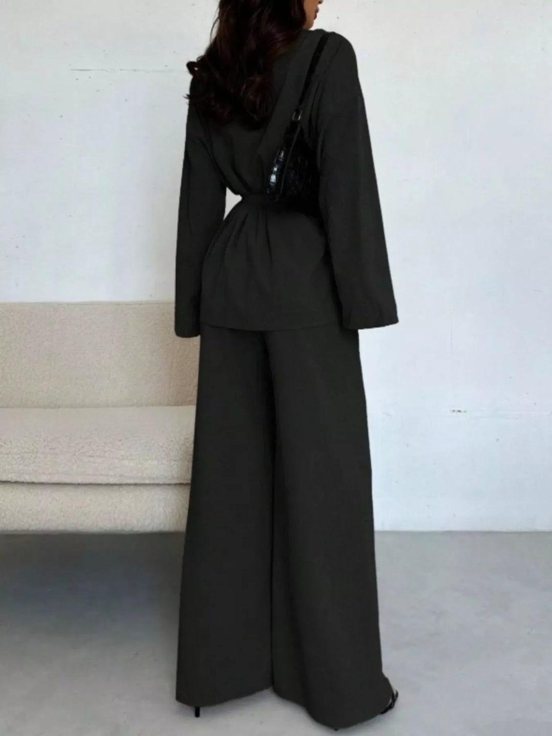 Conjunto dos piezas: Top lazo, pantalón ancho. Elegante y cómodo para mujer.