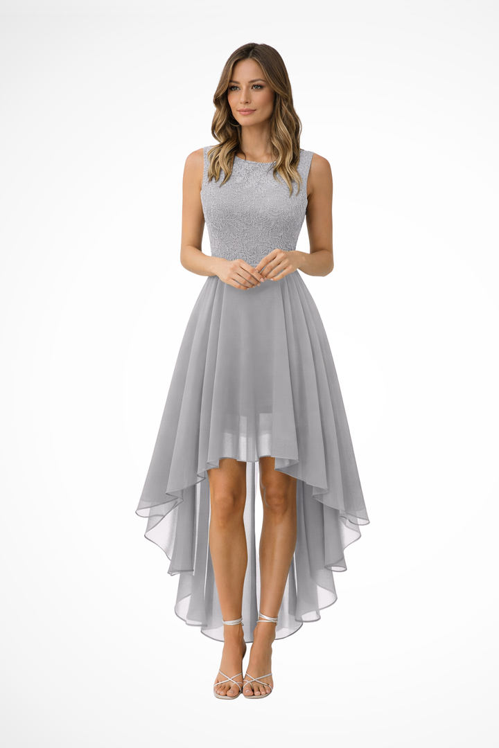 Vestido de mujer elegante sin mangas con encaje. Ideal para invitadas a fiestas. Moda femenina para eventos de verano.