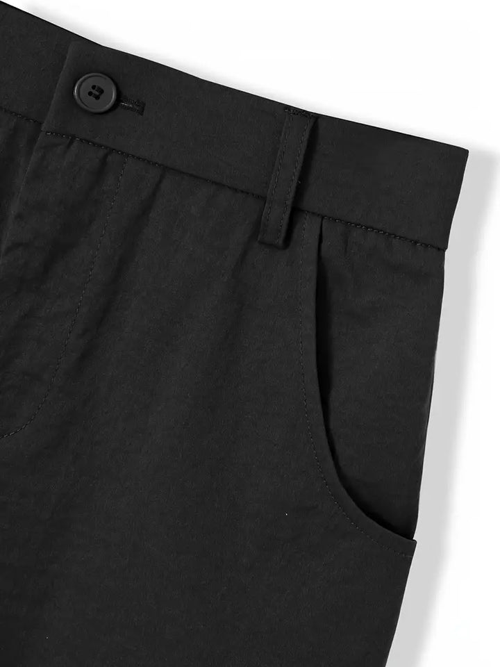 Pantalón cargo para mujer, estilo urbano-elegante y fresco.