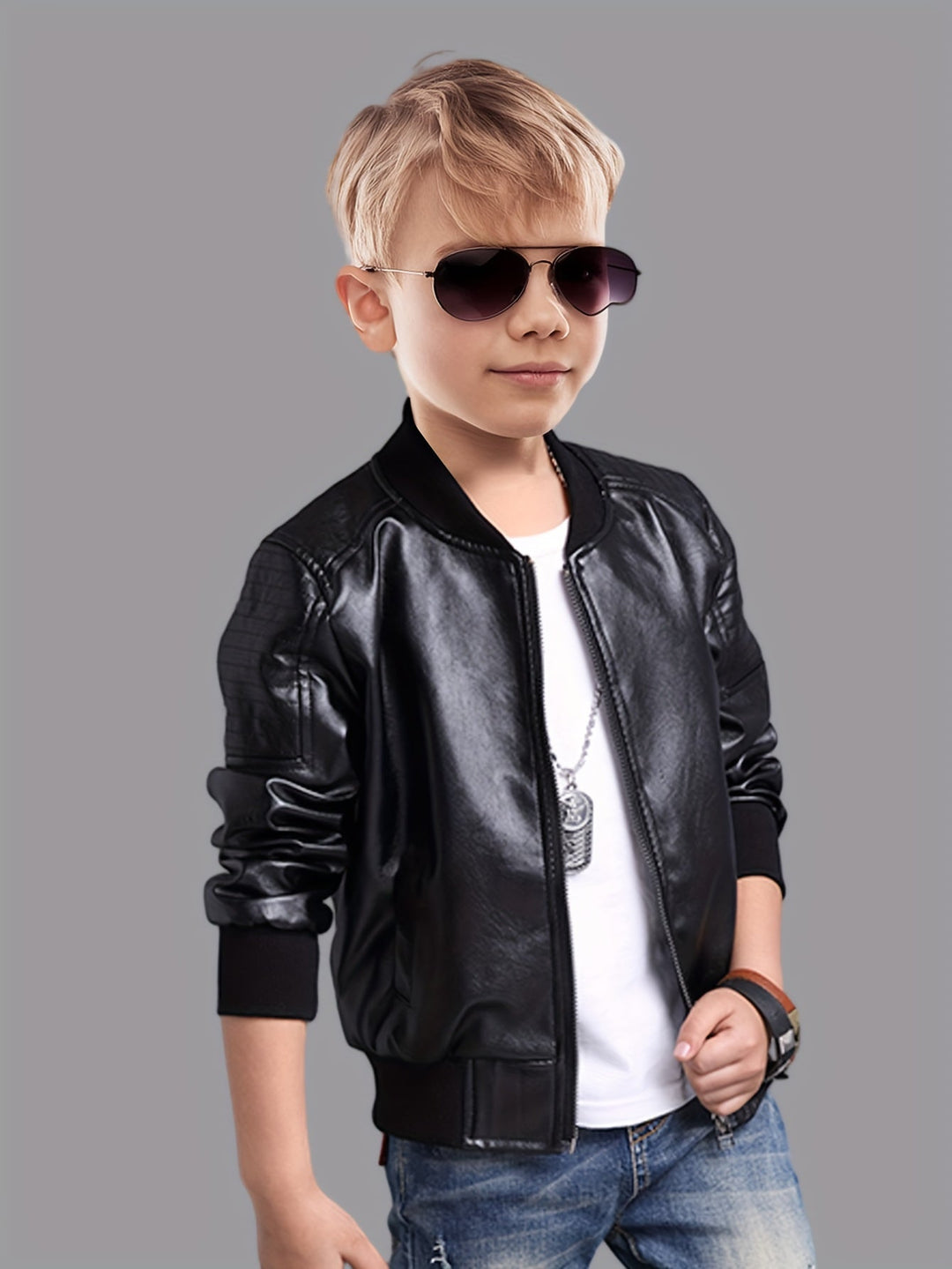 Abrigo de moda infantil: chaqueta con cremallera y cuello alto, ideal para el colegio y uso diario.