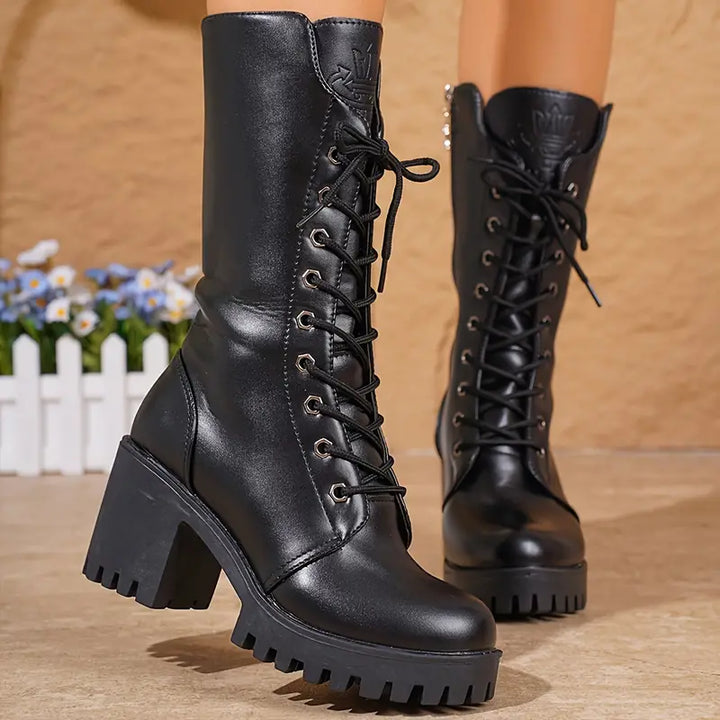 Botas de tacón bloque y caña media para mujer. Estilo elegante y versátil para invierno y otoño.