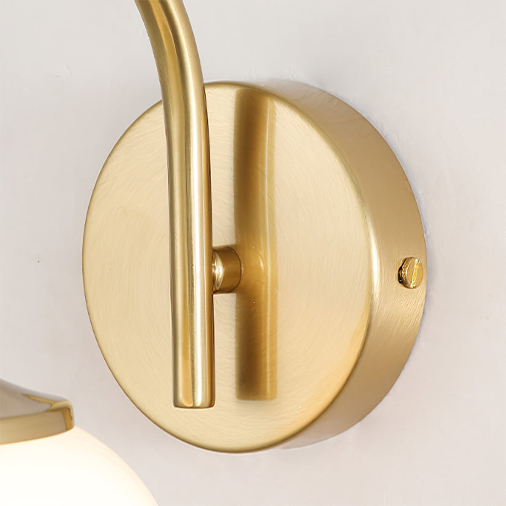Lámpara de pared LED para entrada, diseño escandinavo, crea ambiente acogedor.