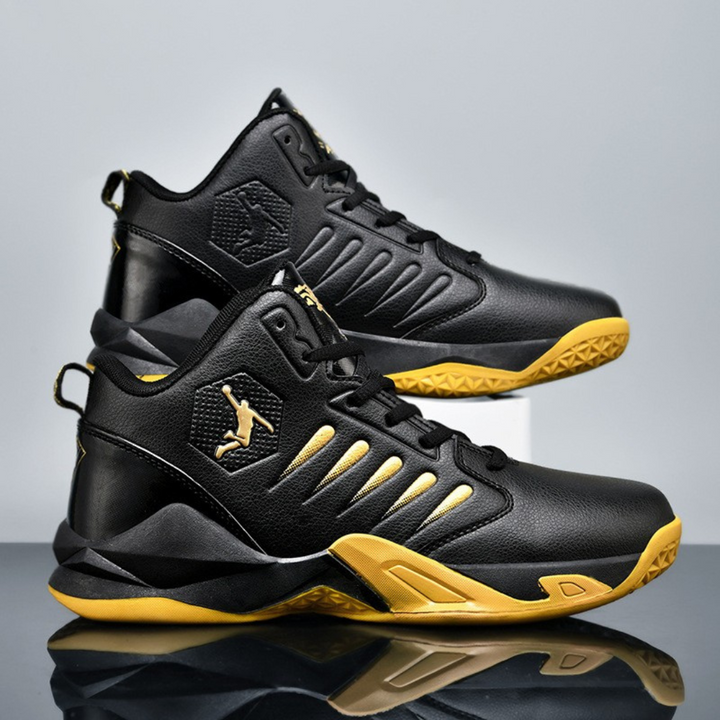 Primer plano de la suela de zapatillas baloncesto unisex, con patrón para tracción superior y agarre.