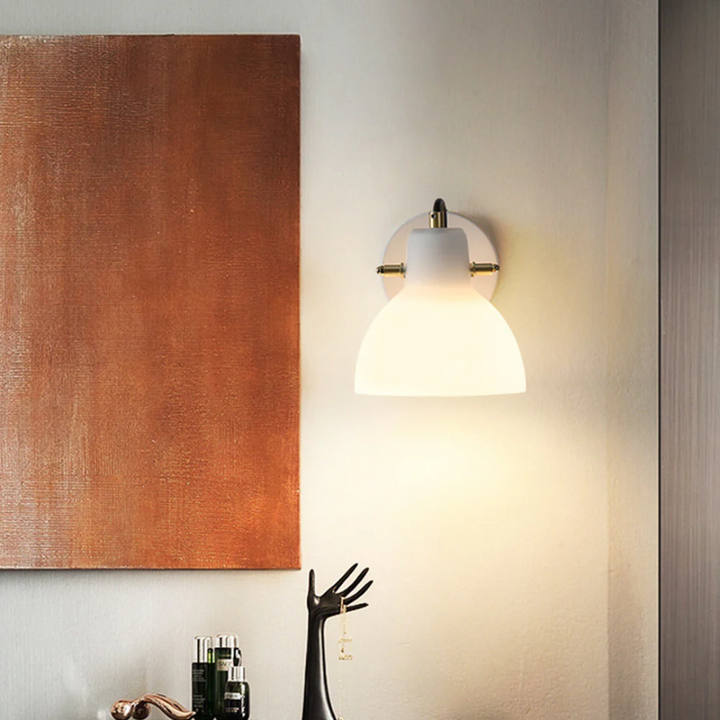 Lámpara de pared LED moderna para decoración del hogar. Iluminación interior con luz cálida y estilo único.