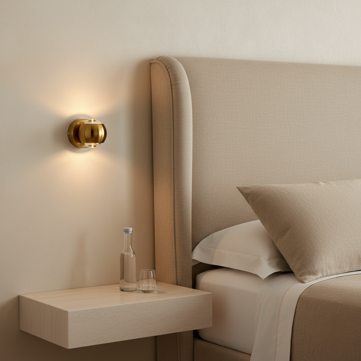 Aplique de pared LED Diabolo, diseño moderno. Lámpara escultural de doble haz para interiores.