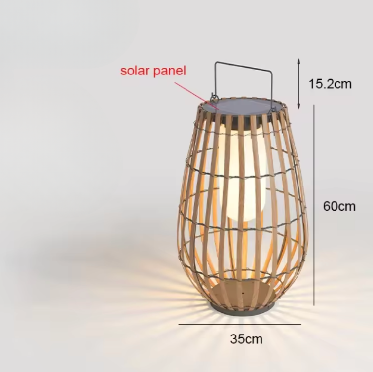 Lámpara de suelo solar de rattan para patio. Diseño rústico, decoración exterior diurna y nocturna.