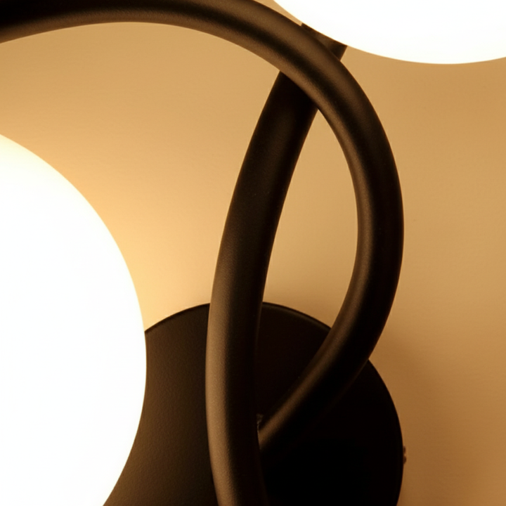 Aplique de pared contemporáneo con esferas de vidrio, luz ambiental para interiores.