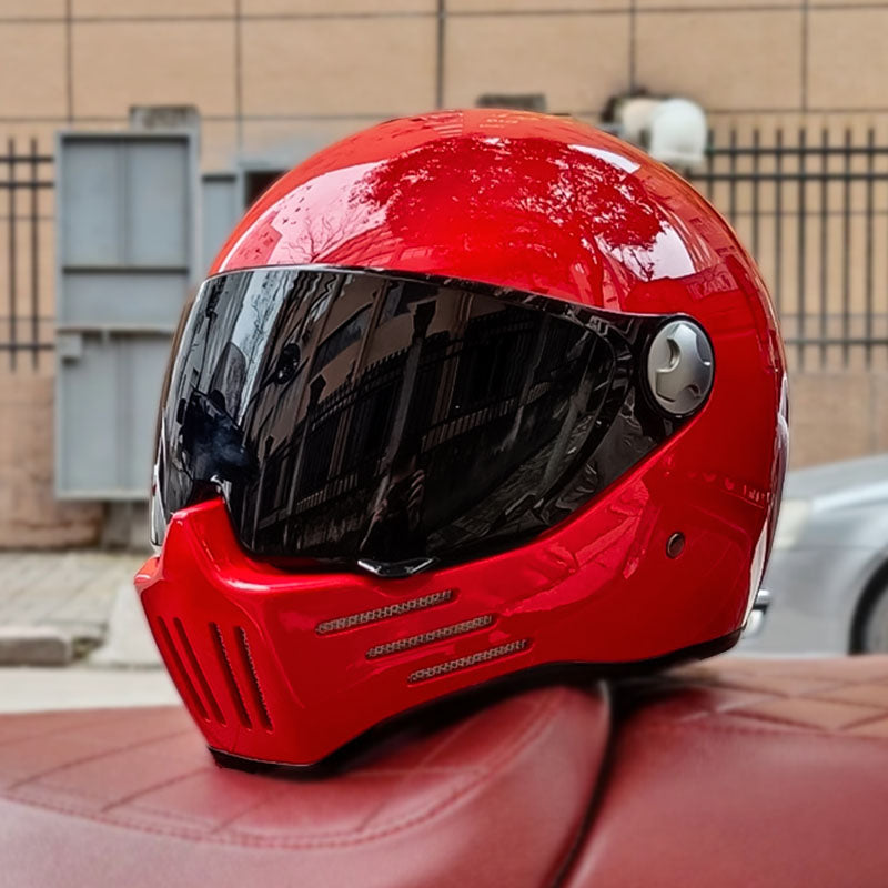 Equipamiento moto: Casco integral con visor oscuro. Protección DOT ECE unisex para una conducción segura.