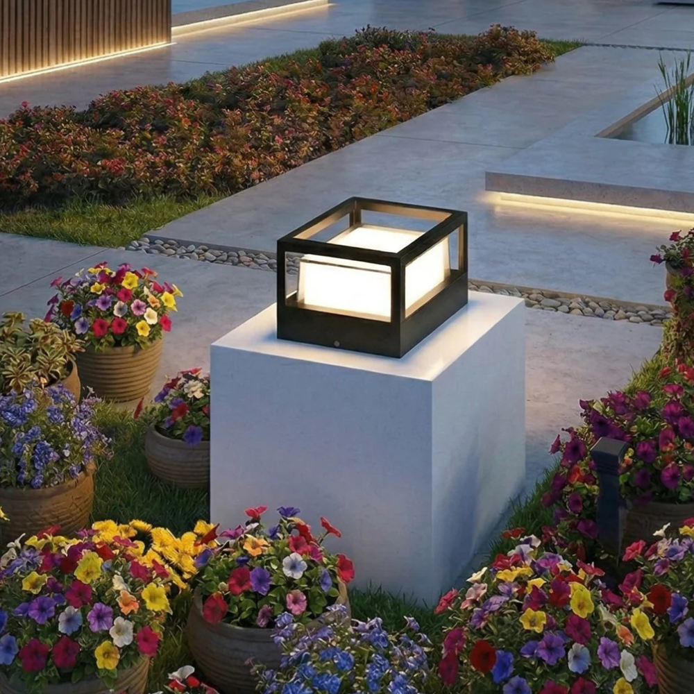 Foco LED exterior, impermeable IP54, para iluminar áreas de jardín.