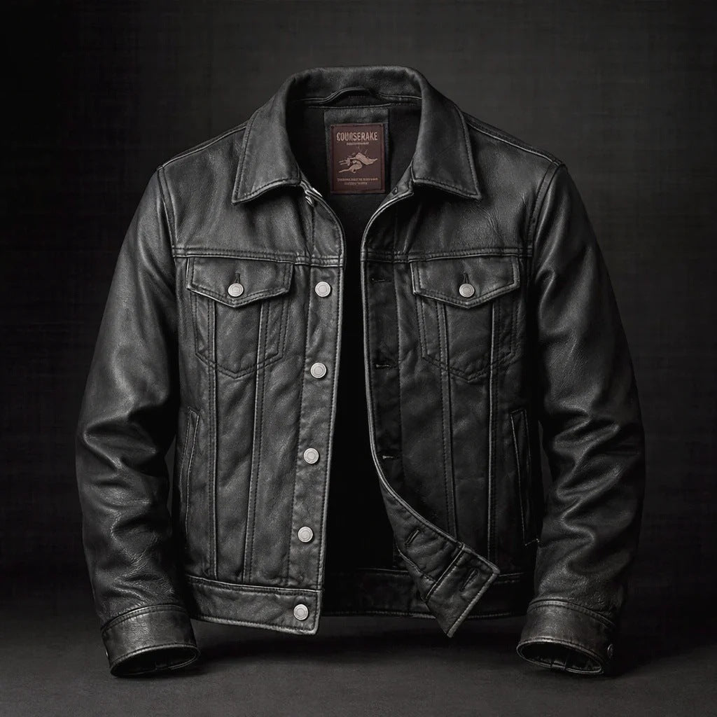 Chaqueta roja de cuero sintético estilo americano para hombre. Diseño retro con solapa, ideal para moda workwear casual.