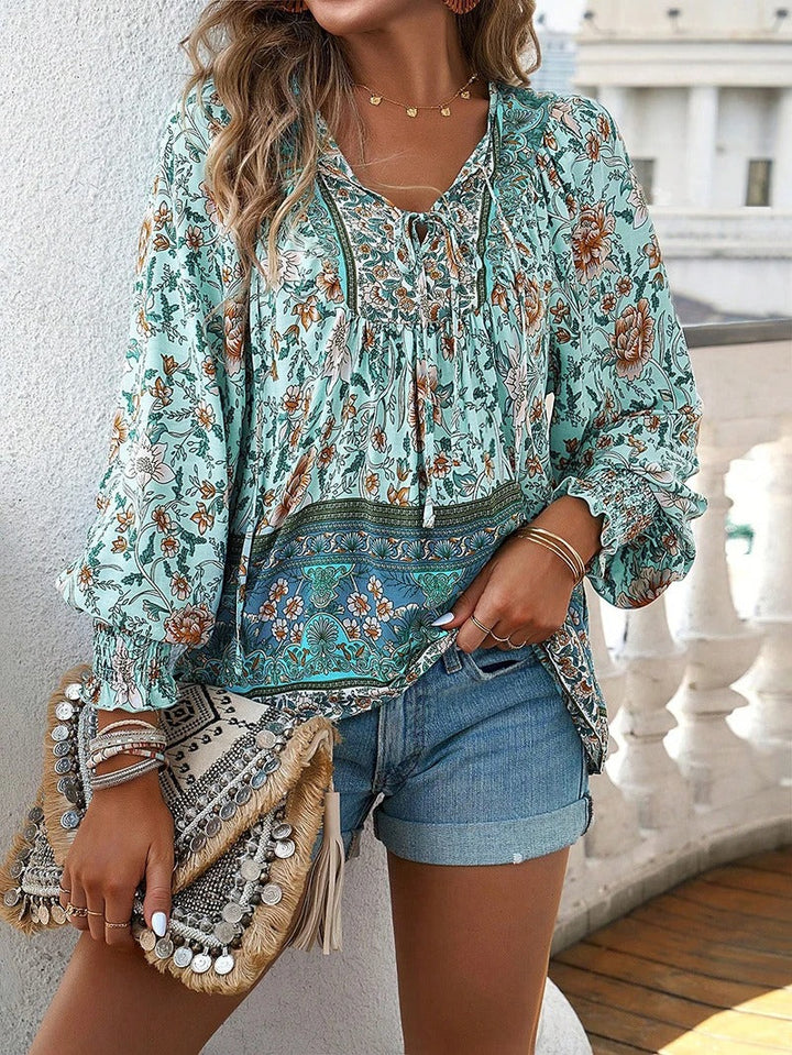 Top floral bohemio para mujer, prenda ligera y cómoda, ideal para el verano.