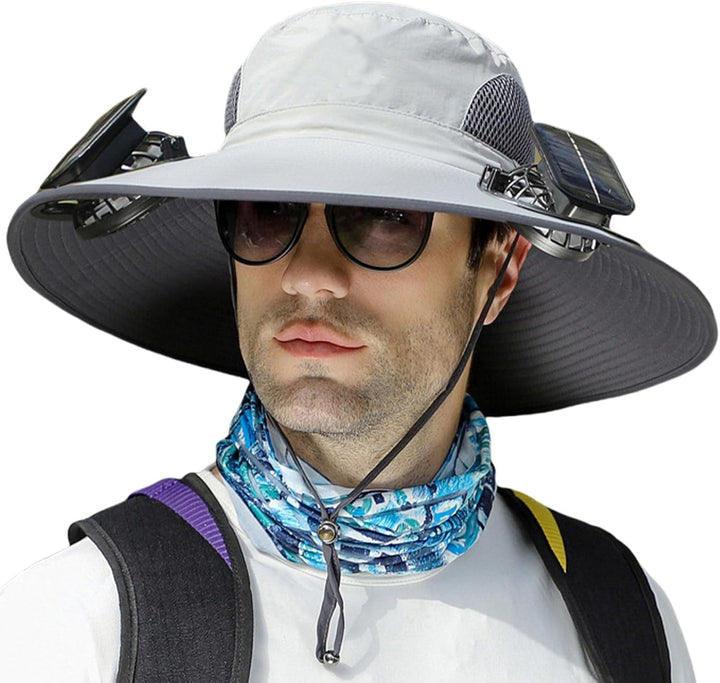 Gorra unisex con ventilador solar. Confort y protección anti-UV para tus días de aire libre.