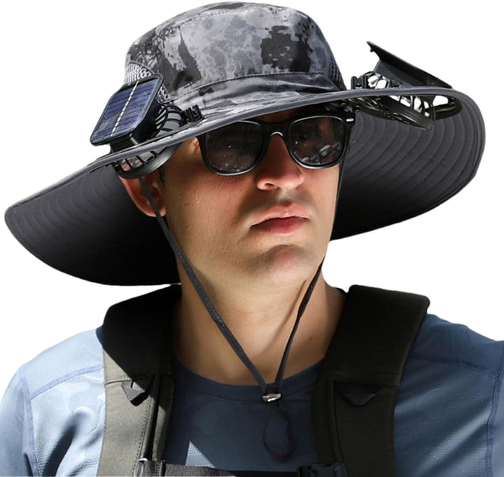 Gorra con ventilador solar integrada. La mejor protección anti-UV para tus aventuras al aire libre.