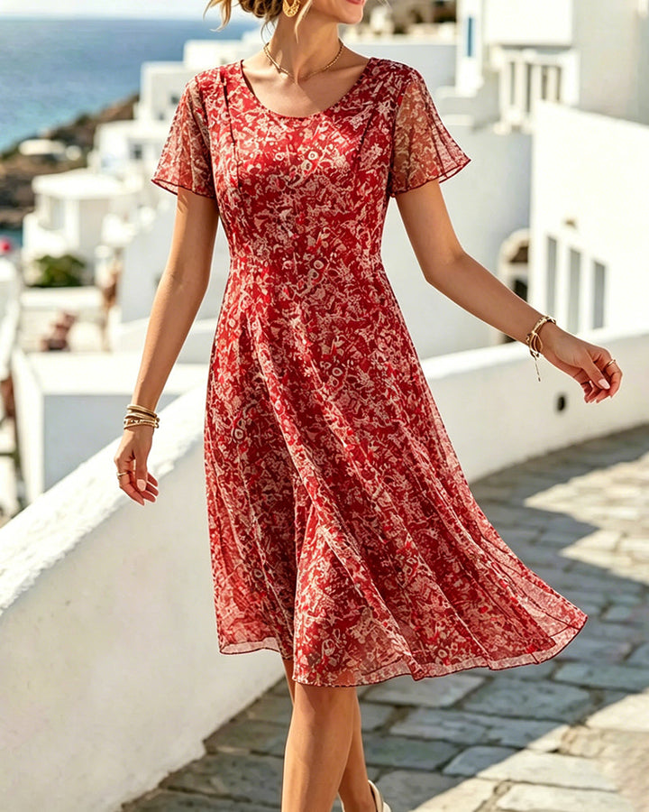Vestido de mujer elegante floral, corte A, mangas cortas. Fresco y cómodo para la temporada de verano.