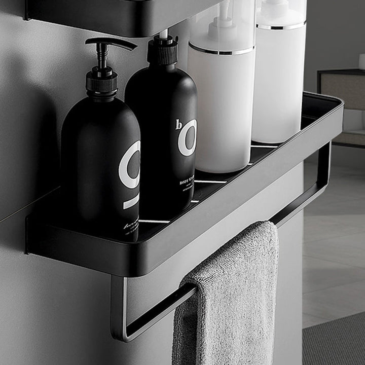 Estante de baño moderno en acabado negro mate, ideal para la organización diaria.