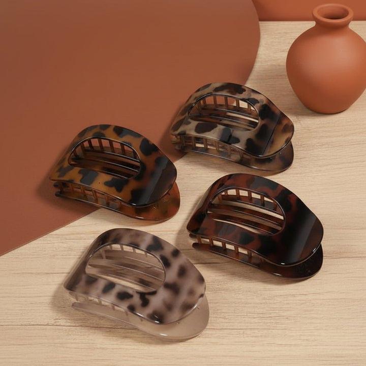 Pinza para el pelo grueso de mujer, estilo elegante y duradero. Accesorio de plástico con sujeción fuerte para peinados.