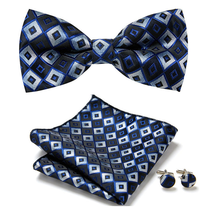 Pajarita de hombre floral con correa ajustable, un accesorio cómodo y elegante. [[lstfy-media:29]]