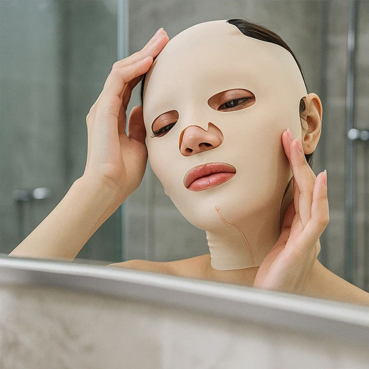 Máscara facial lifting para noche, compresión suave. Reduce arrugas, reafirma la piel madura.